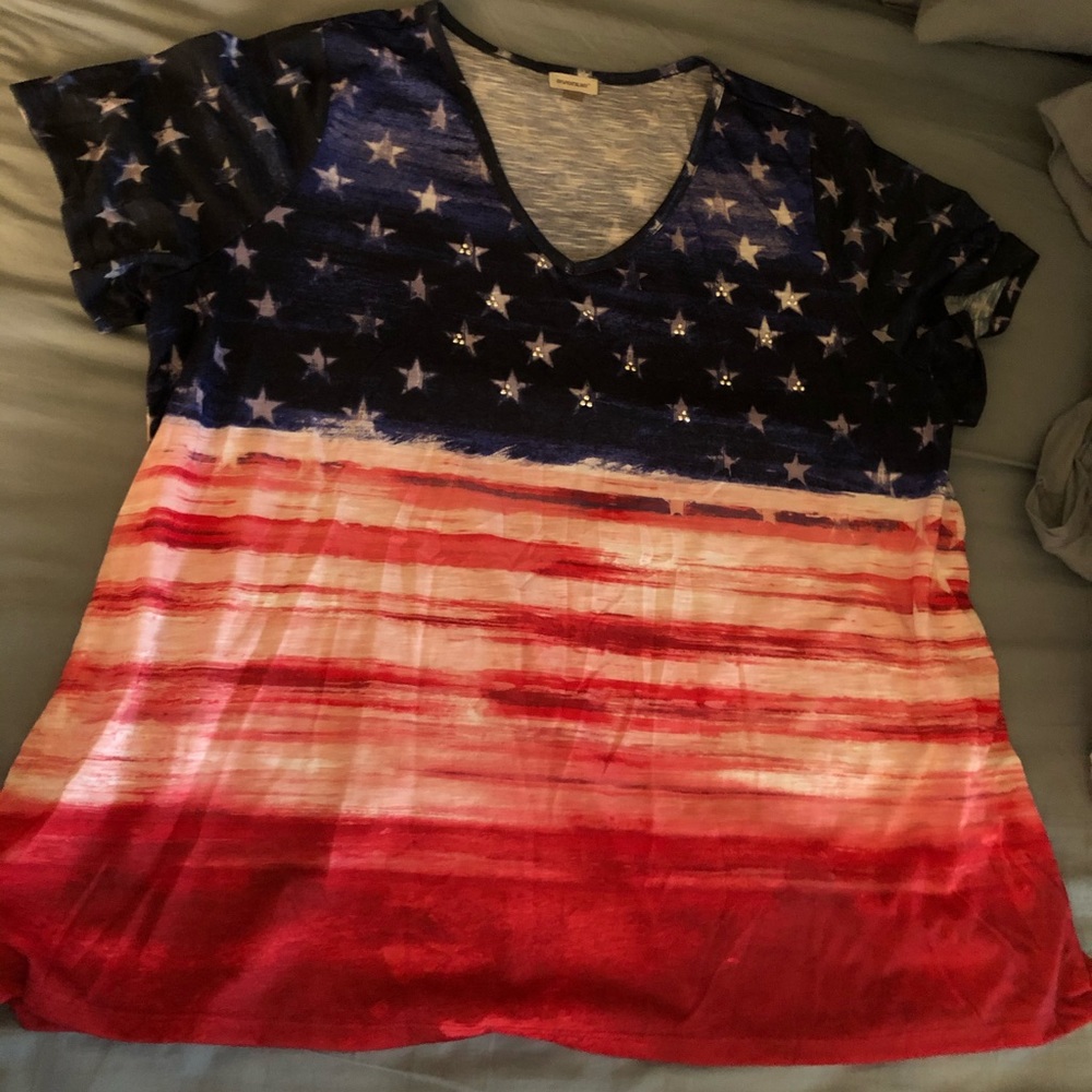 22/24W USA Flag Shirt